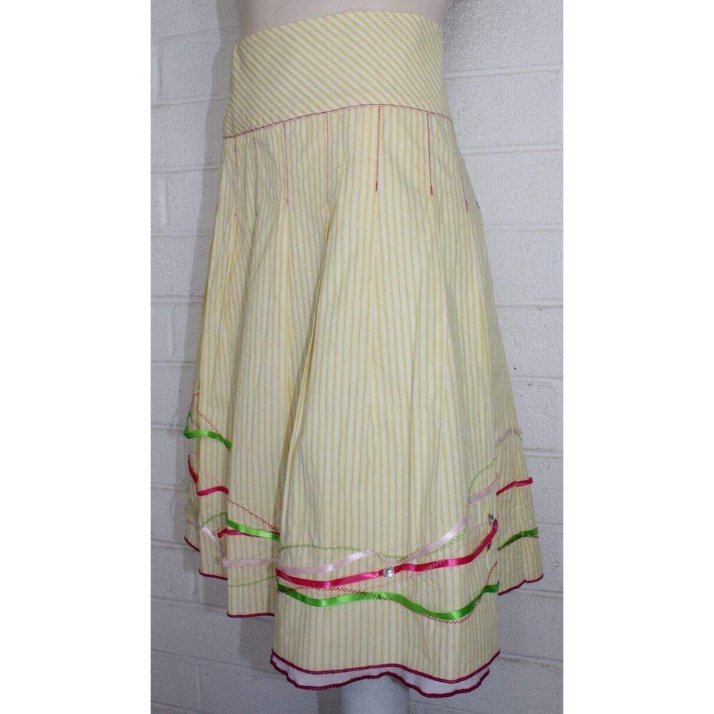 Ruth Size 4 Pinstriped Full Skirt Ribbon Stitching Jewel Embellished Lined - Picture 3 of 10